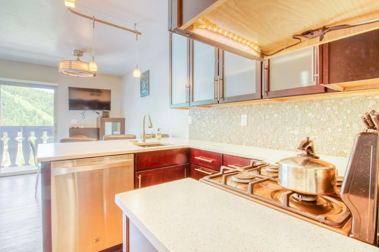Red Cricket 18 Villa Sandpoint Ngoại thất bức ảnh